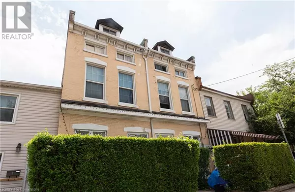 Hamilton, ON L8R2M4,168 MACNAB Street N