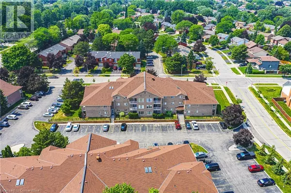 Burlington, ON L7M3X5,3050 PINEMEADOW DR #6