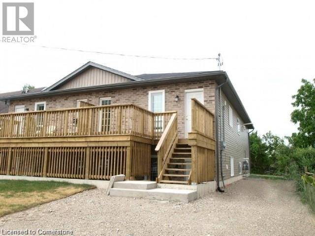 15 CHICOPEE PARK CT #UPPER, Kitchener, ON N2A3E2