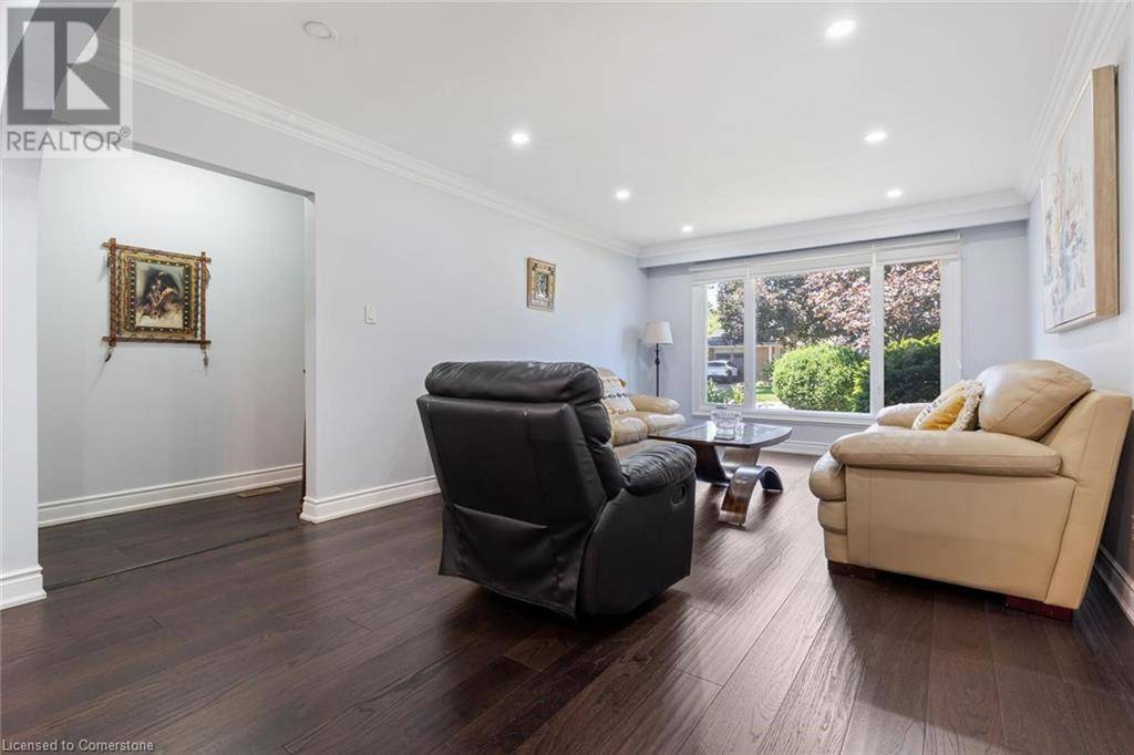 Brampton, ON L6W1C2,15 LOCKTON Crescent