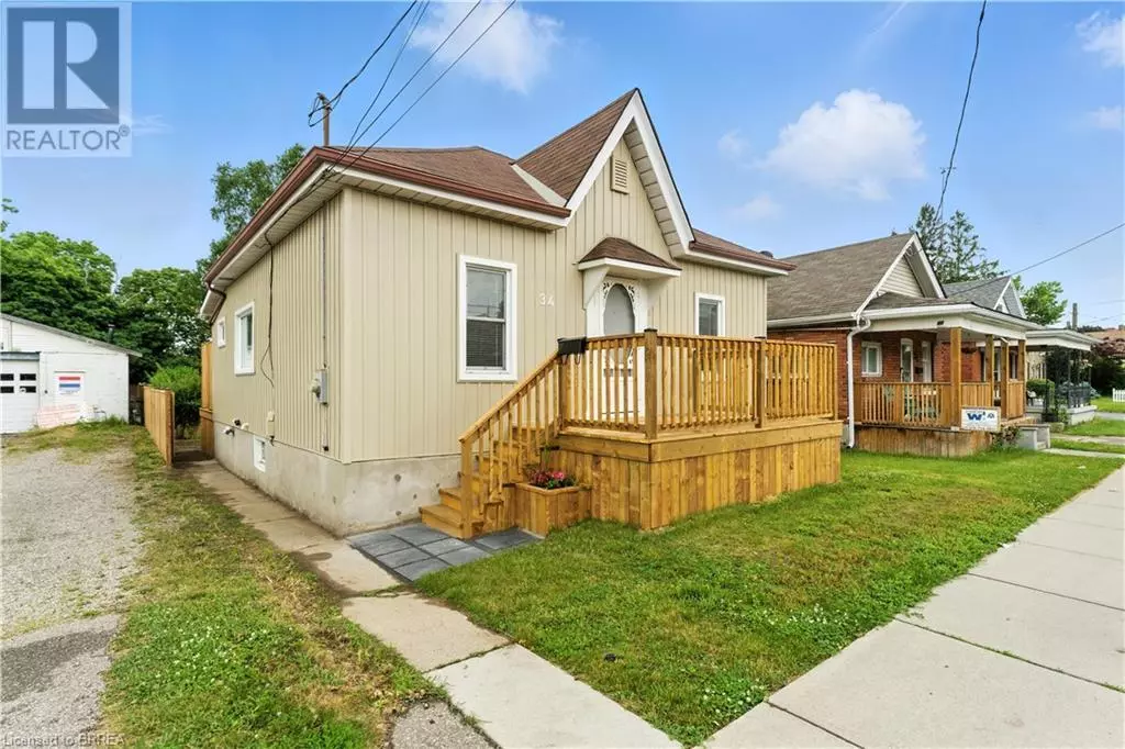 Brantford, ON N3R4J6,34 NORTH PARK Street