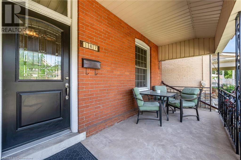 Hamilton, ON L8L5E9,187 VICTORIA Street N