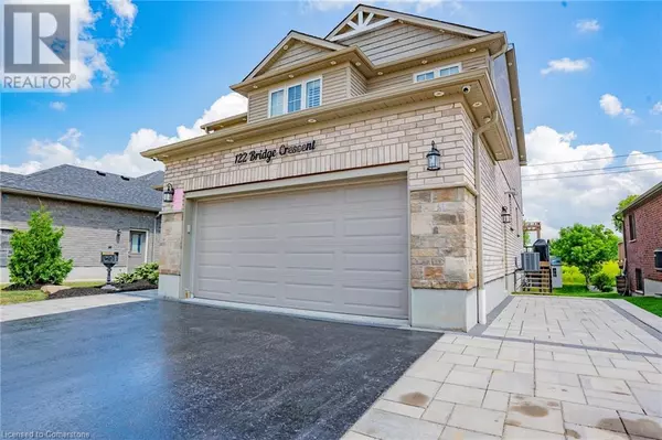 Palmerston, ON N0G2P0,122 BRIDGE Crescent