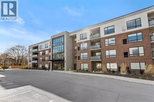 Vineland, ON L0R2C0,3998 VICTORIA AVE #205