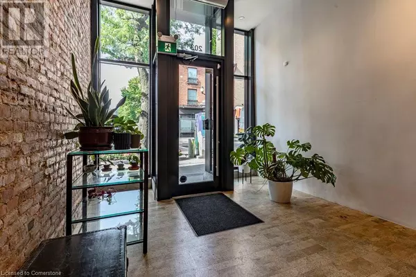 Hamilton, ON L8N1B3,203 KING ST East #1