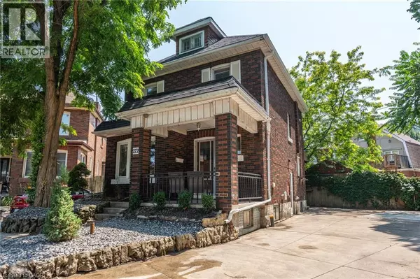 Hamilton, ON L8N1T7,272 STINSON Crescent