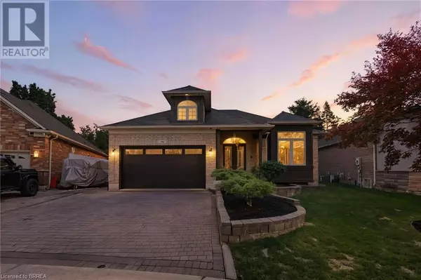 16 CASSON Lane, Brantford, ON N3R7Z4