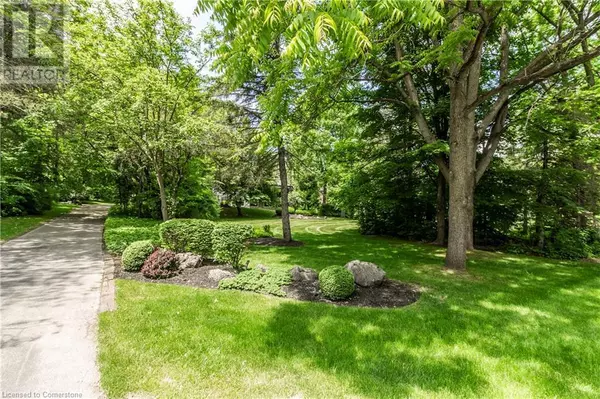 Burlington, ON L7T0K1,6353 MCNIVEN Road