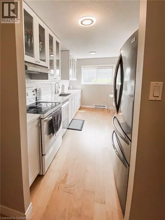 Elmira, ON N3B1V5,30 FLAMINGO DR #5