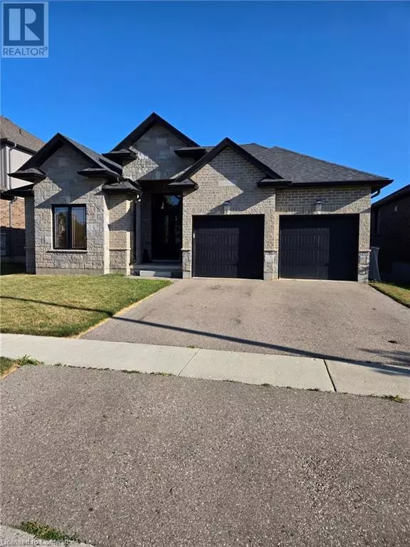 100 THEODORE SCHULER BLVD #A, New Hamburg, ON N3A0B9
