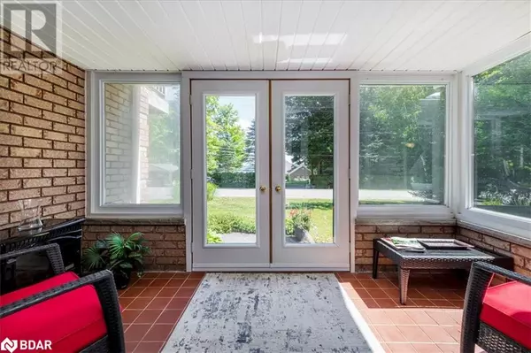 Tiny, ON L9M0C1,1512 CHAMPLAIN Road