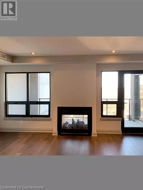 Hamilton, ON L8R2K9,181 JAMES ST North #606