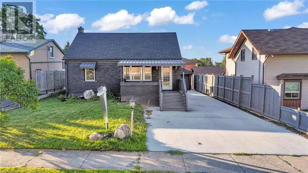 Kitchener, ON N2M4N7,84 AVALON Place