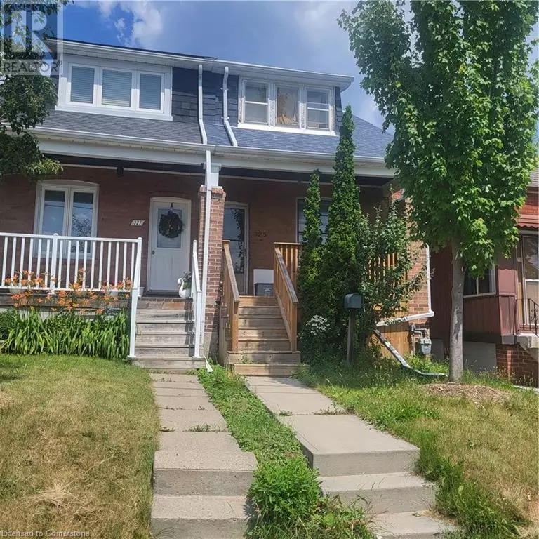 Toronto, ON M6E4A4,325 BOON Avenue