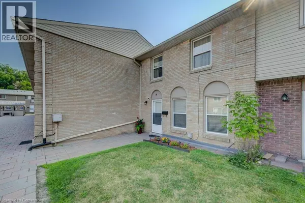 Kitchener, ON N2A2P1,293 FAIRWAY RD North #36