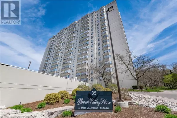 Kitchener, ON N2P2A5,35 GREEN VALLEY DR #402