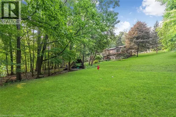 Ancaster, ON L9G3H6,937 MONTGOMERY Drive