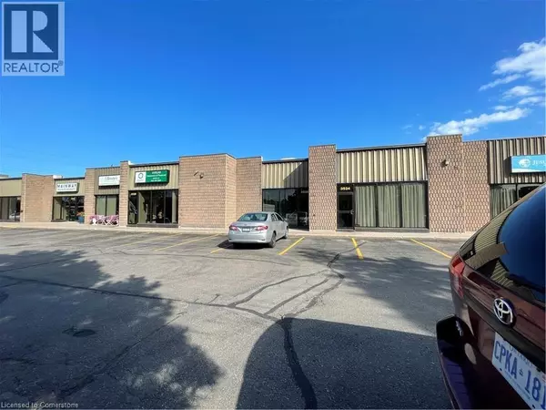 Burlington, ON L7M1A8,3526 MAINWAY DR #14