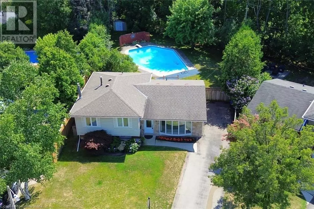 Burlington, ON L7N3C9,552 HULL Court