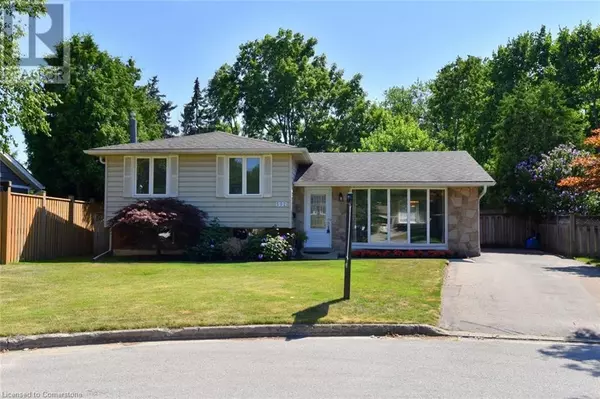 Burlington, ON L7N3C9,552 HULL Court