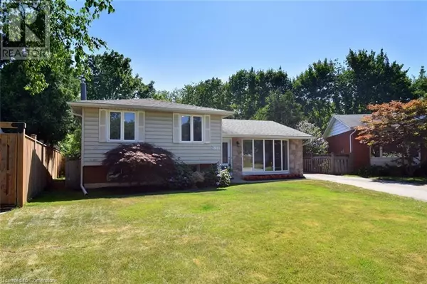Burlington, ON L7N3C9,552 HULL Court