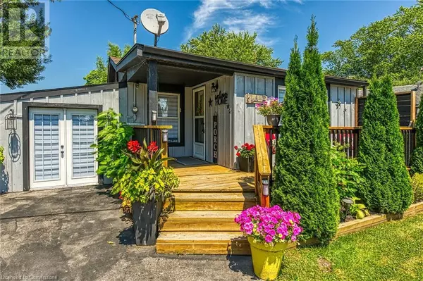 Selkirk, ON N0A1P0,1023 LAKESHORE Road