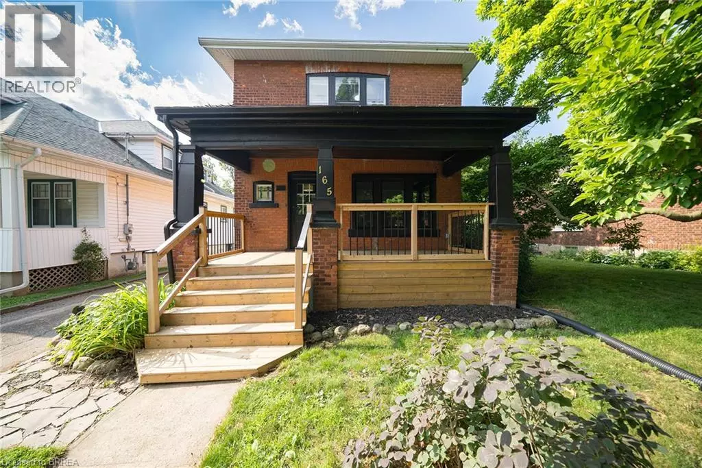 Brantford, ON N3S3M5,165 EAST Avenue