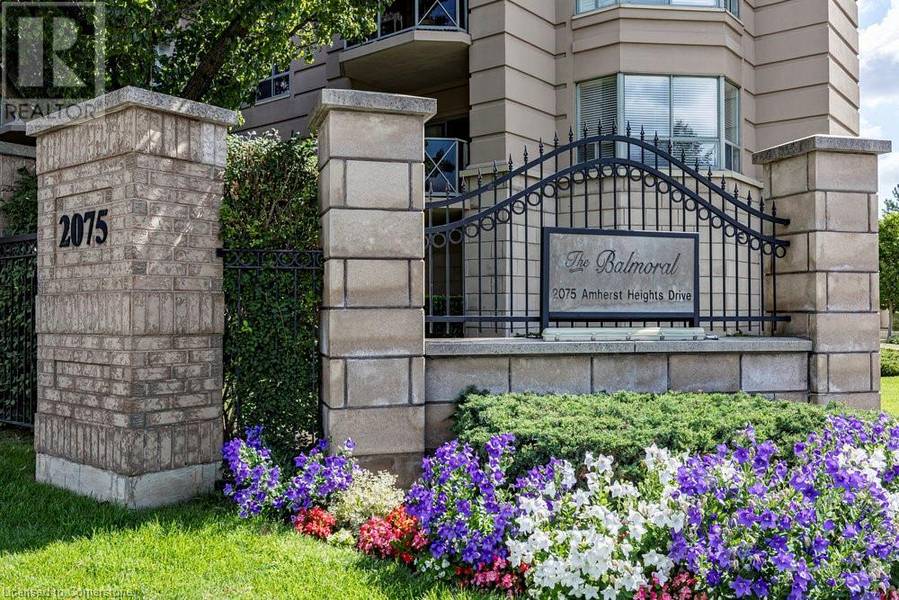 2075 AMHERST HEIGHTS DR #212, Burlington, ON L7P5B8