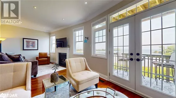 10 BOARDWALK Avenue, Collingwood, ON L9Y0B3