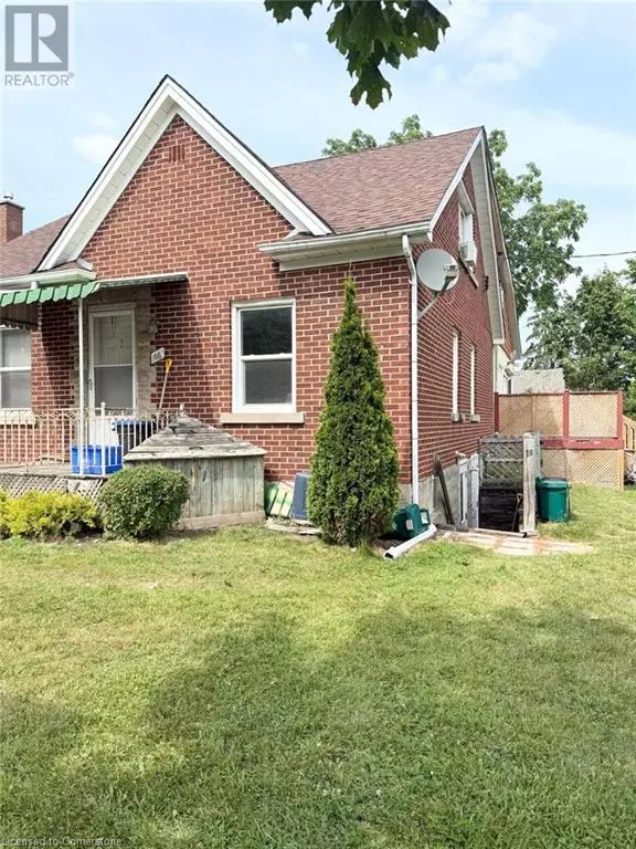 Kitchener, ON N2G3A8,56 LILAC ST #1B