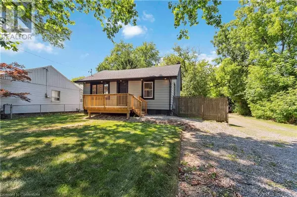 Hamilton, ON L8H5G6,387 WEIR Street N