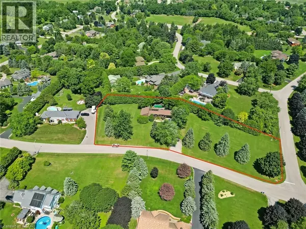 Freelton, ON L8B0Z6,11 WENEIL Drive