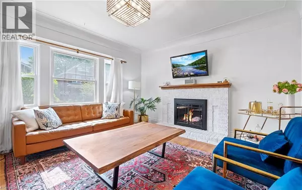 124 EASTBOURNE Avenue, Hamilton, ON L8M2M8