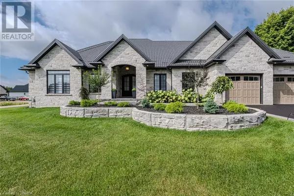 18 BANNISTER Street, Oakland, ON N0E1L0