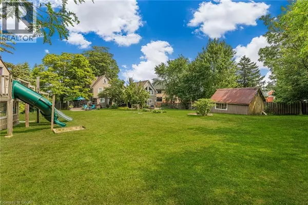 Smithville, ON L0R2A0,124 COLVER Street