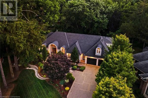 34 HARRINGTON Place, Ancaster, ON L9G4Z2