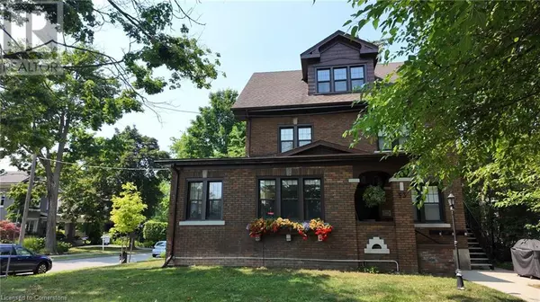 Kitchener, ON N2H4H3,53 MARGARET AVE #B