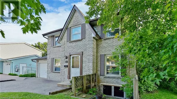 Guelph, ON N1G3H4,23 BRIARLEA Road