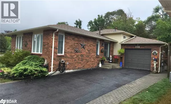 Barrie, ON L4N6J3,114 CHIEFTAIN Crescent
