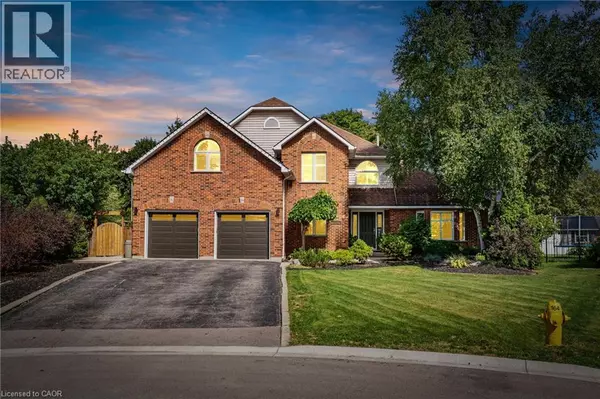 17 KINTYRE Court, Caledonia, ON N3W1G8