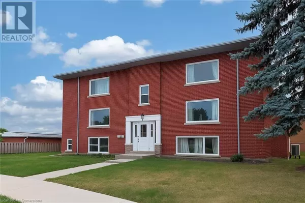 157 BRUCE ST #1, Kitchener, ON N2B1Z2