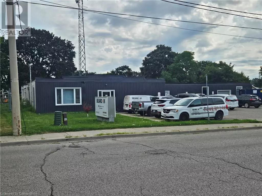 Kitchener, ON N2M1Y4,250 LAWRENCE Avenue