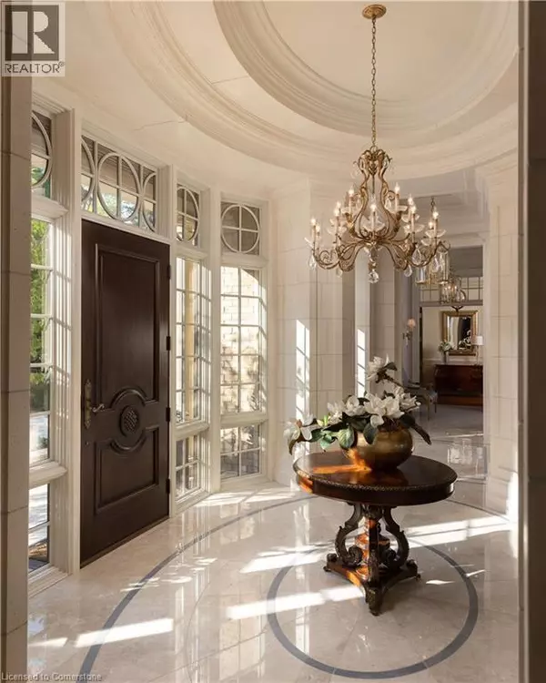 Oakville, ON L6J1M3,2054 LAKESHORE Road E