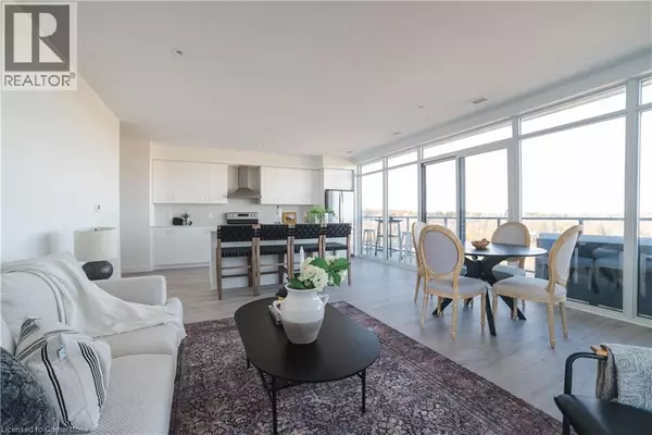 15 GLEBE ST #1701, Cambridge, ON N1S0C3