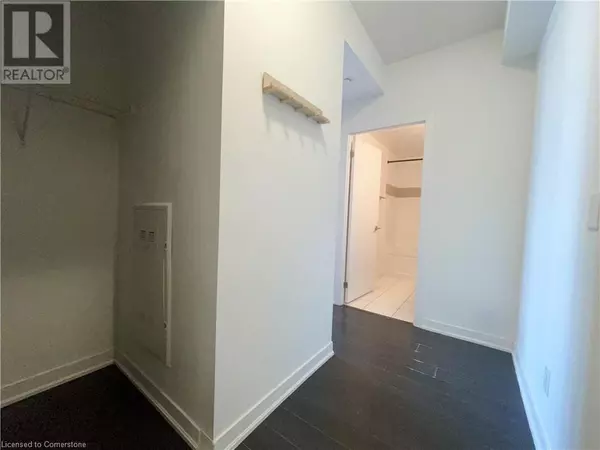 Kitchener, ON N2H0B7,85 DUKE ST West #1112