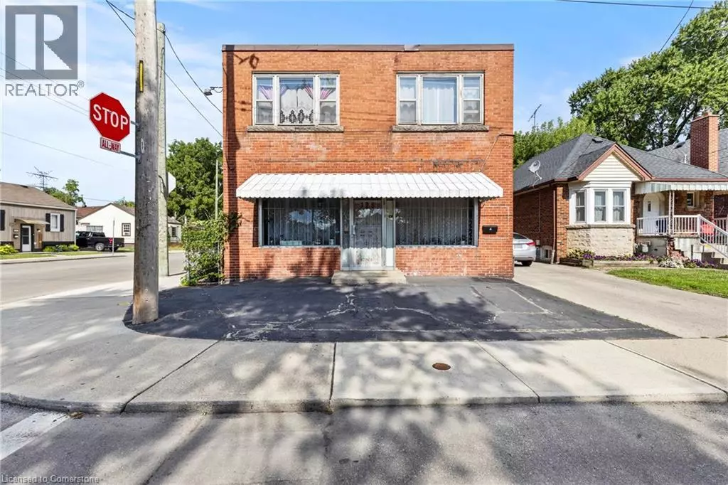 Hamilton, ON L8H5N9,125 TOLTON Avenue