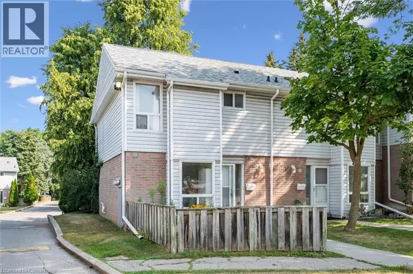 Kitchener, ON N2E1X4,32 MOWAT BLVD #52