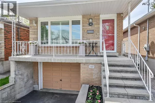 Hamilton, ON L8V2X1,162 EAST 23RD Street