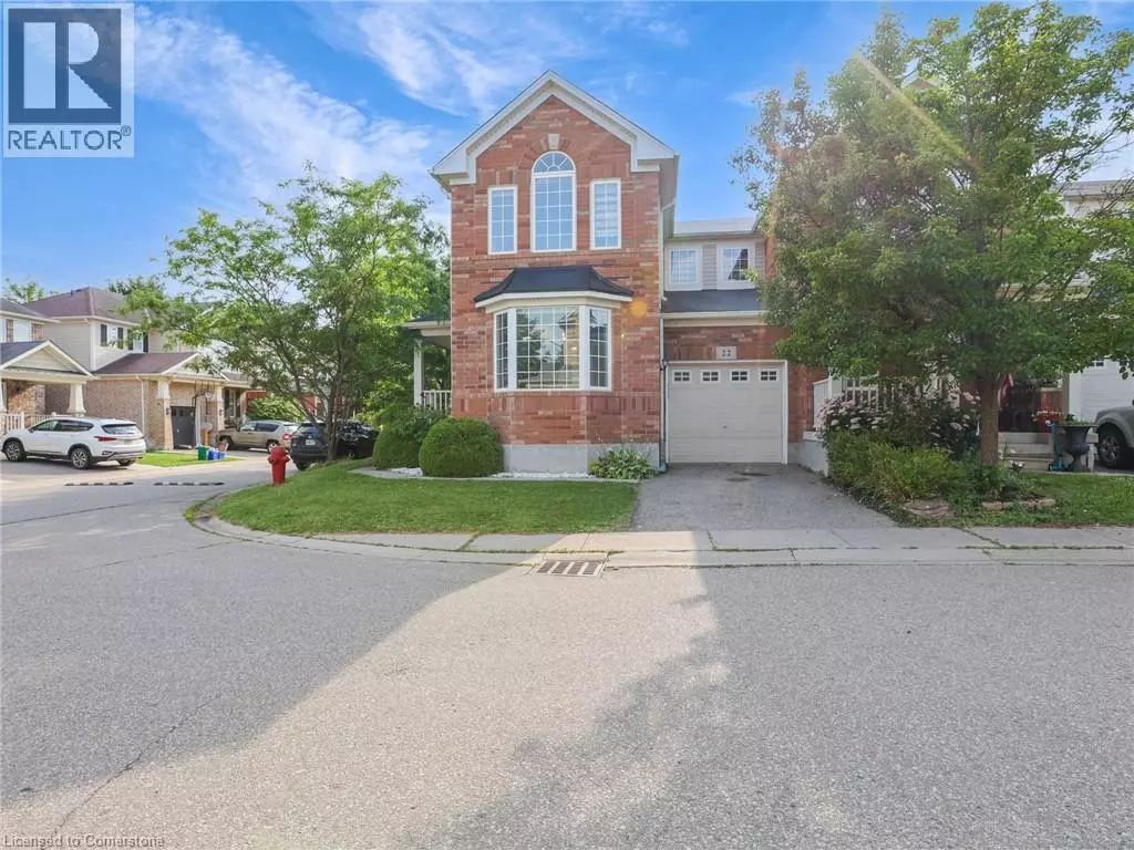 Cambridge, ON N3C0B1,22 OWL Street