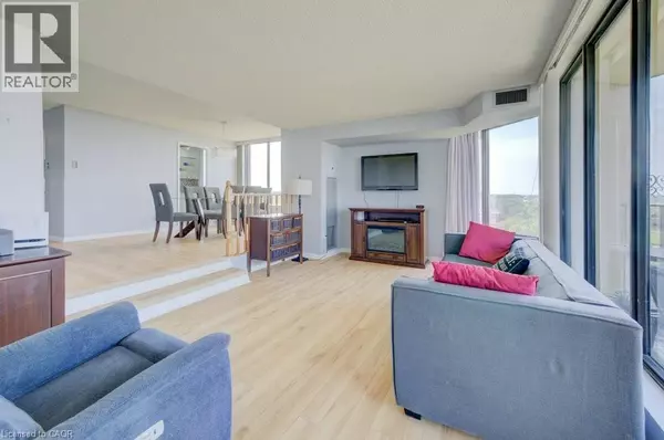 Mississauga, ON L5N3T6,6500 MONTEVIDEO RD #1014